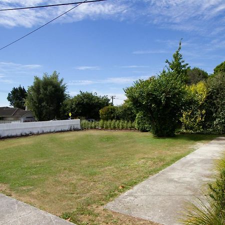 Corokia Villa Richmond Bagian luar foto