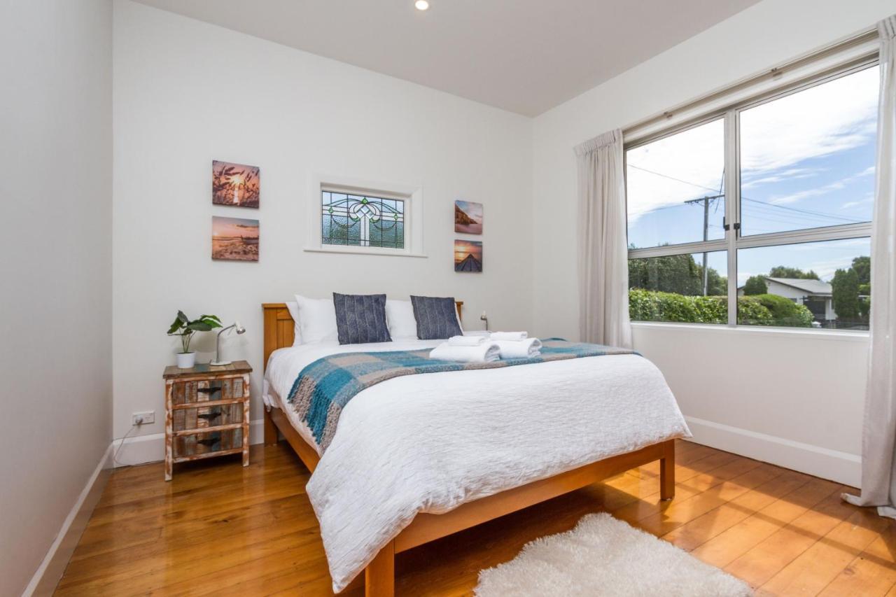 Corokia Villa Richmond Bagian luar foto